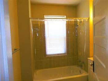 3rd image of 104 Askew Ave #B