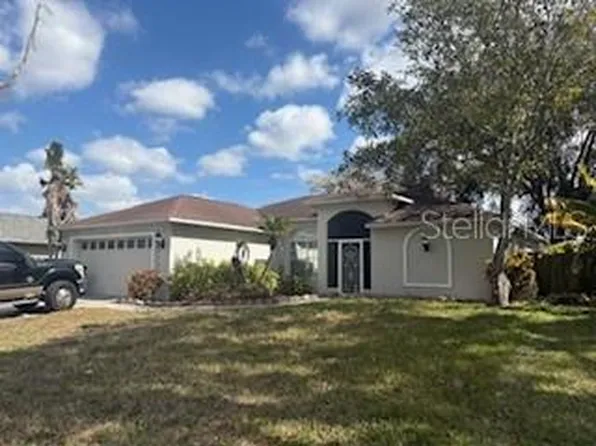 7330 Fairwood Ave, New Port Richey, FL 34653