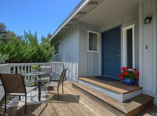 45967 Boulder Pl, Oakhurst, CA 93644