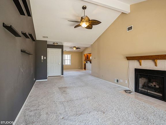 4th image of 1877 Ashbury Ln