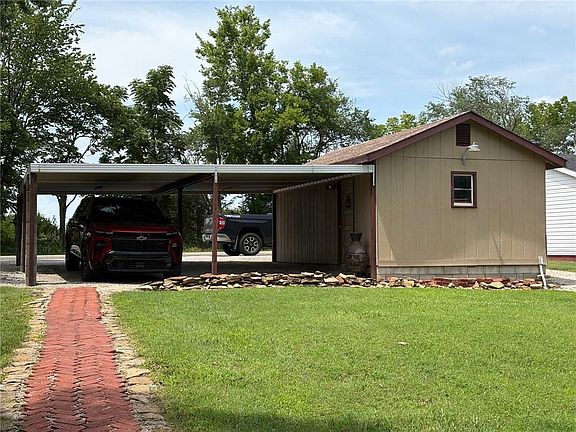 4th image of 29 N Havana Lake Rd