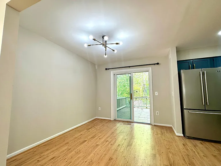 4 Abbey Bridge Ct — Photo 10
