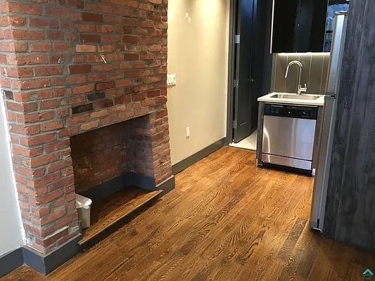 Rented by EXR | media 14