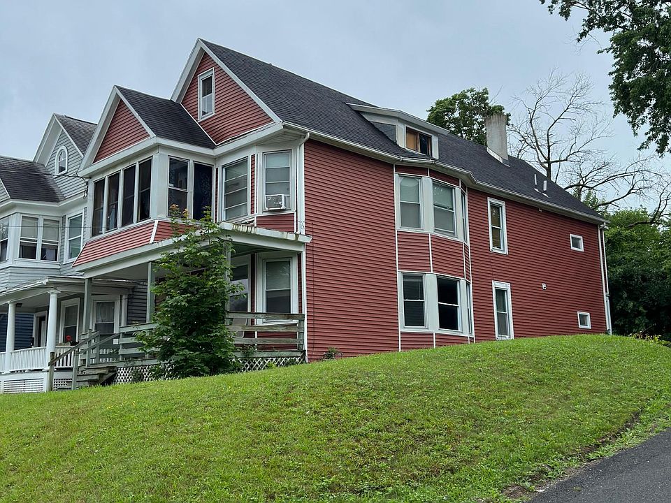1st image of 664 Myrtle Ave #1