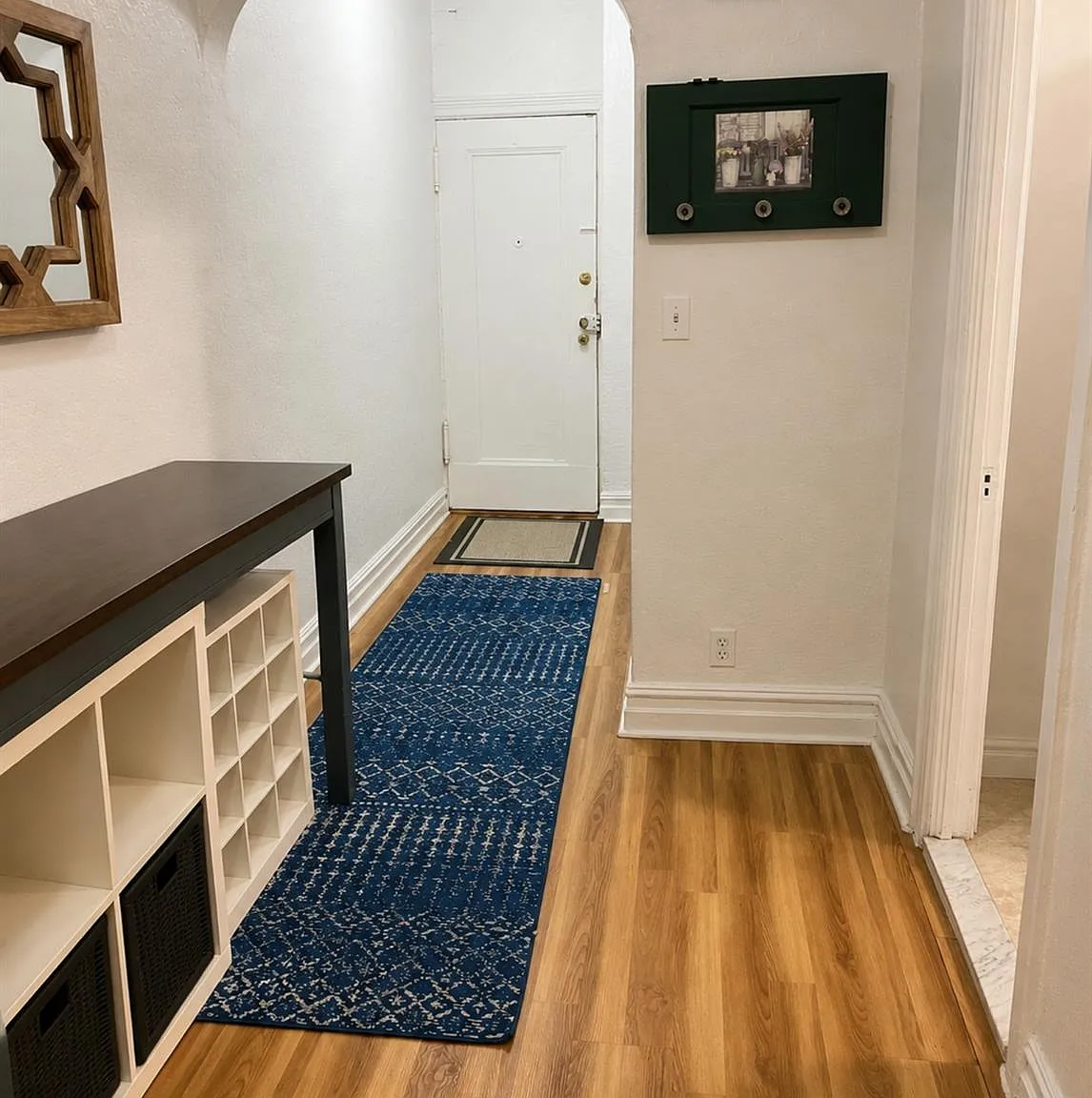2 bed, 1.0 bath, 900 sqft, $2,600 — Photo 3