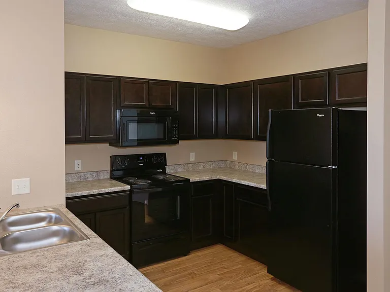 One Bedroom Kitchen