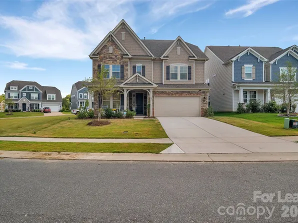 197 Winterberry St, Mooresville, NC 28117