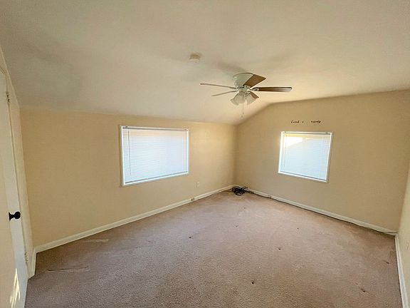 5th image of 423-457 Elias Dr #439