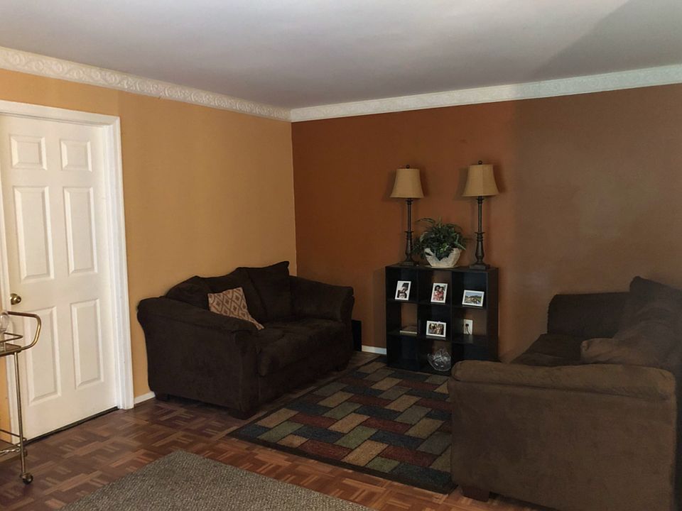 1st image of 4225A Americana Dr