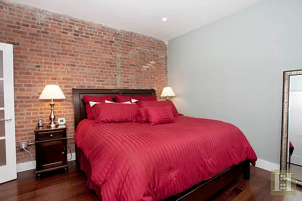 Sold by Halstead Property | media 7