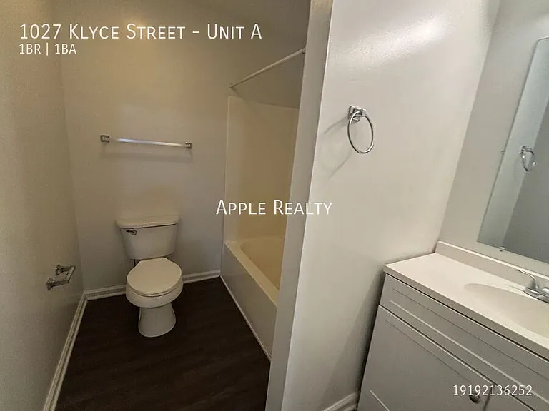 1027 Klyce St #A — Photo 10