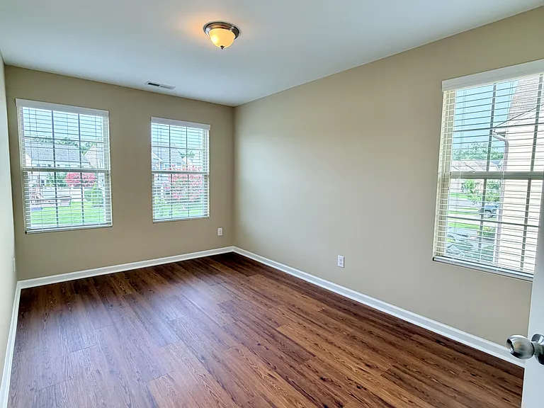 3719 Landshire View Ln #1 — Photo 15