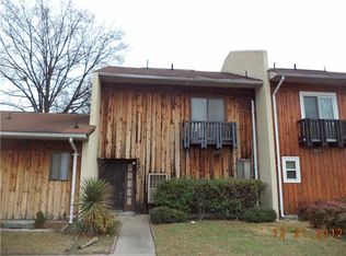 1493 Longdale Dr, Norfolk, VA 23513