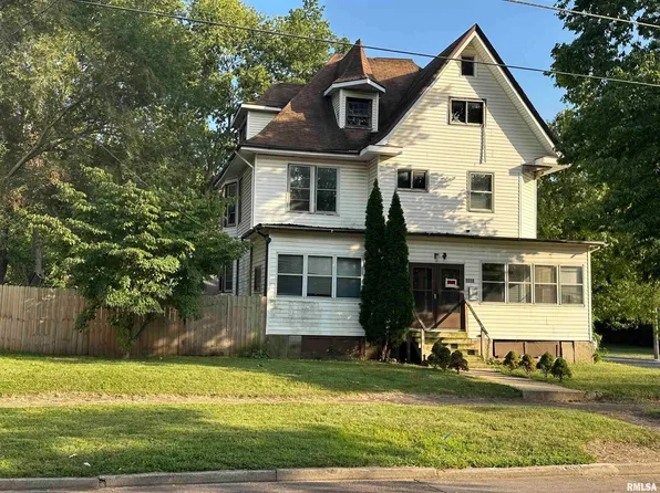 1600 NE Madison Ave, Peoria, IL 61603