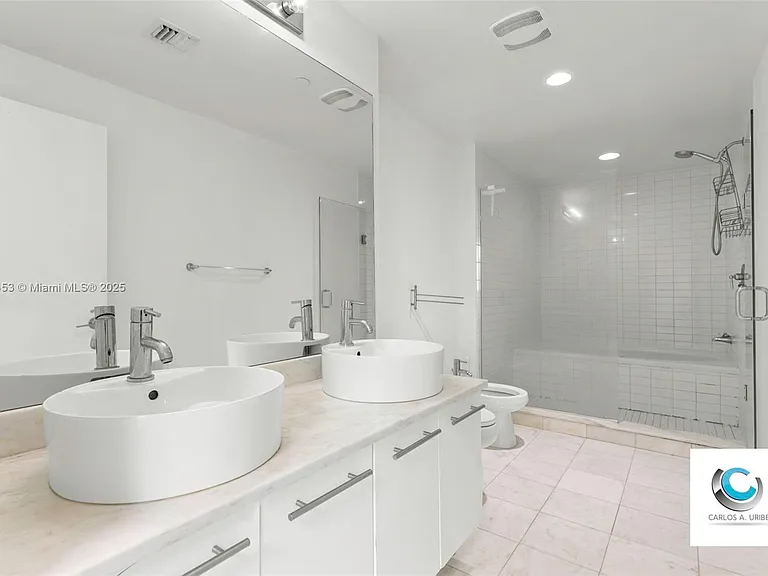 888 Biscayne Blvd #9110 — Photo 10