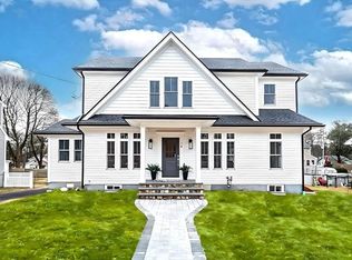 14 Oak Knoll Rd, Natick, MA 01760