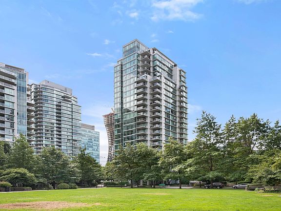 2nd image of 1680 Bayshore Dr #704