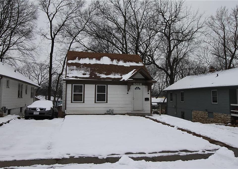 2nd image of 5016 Michigan Ave