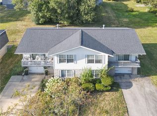 1623 & 1625 Liberty Dr, Akron, OH 44313