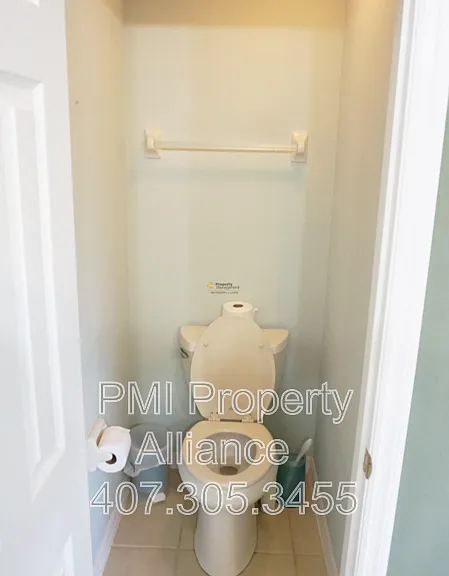 1521 Parkglen Cir — Photo 11