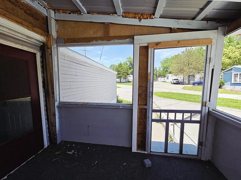 58 Powerline Pl — Photo 17
