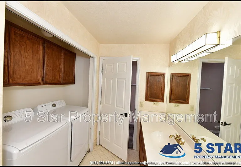 3212 Canyon Point Ln — Photo 42