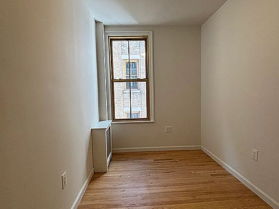 4th image of 423 E 64th St APT 5J