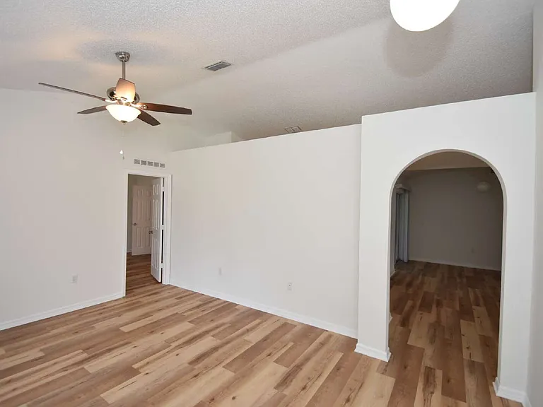 14 Ryley Ln — Photo 7