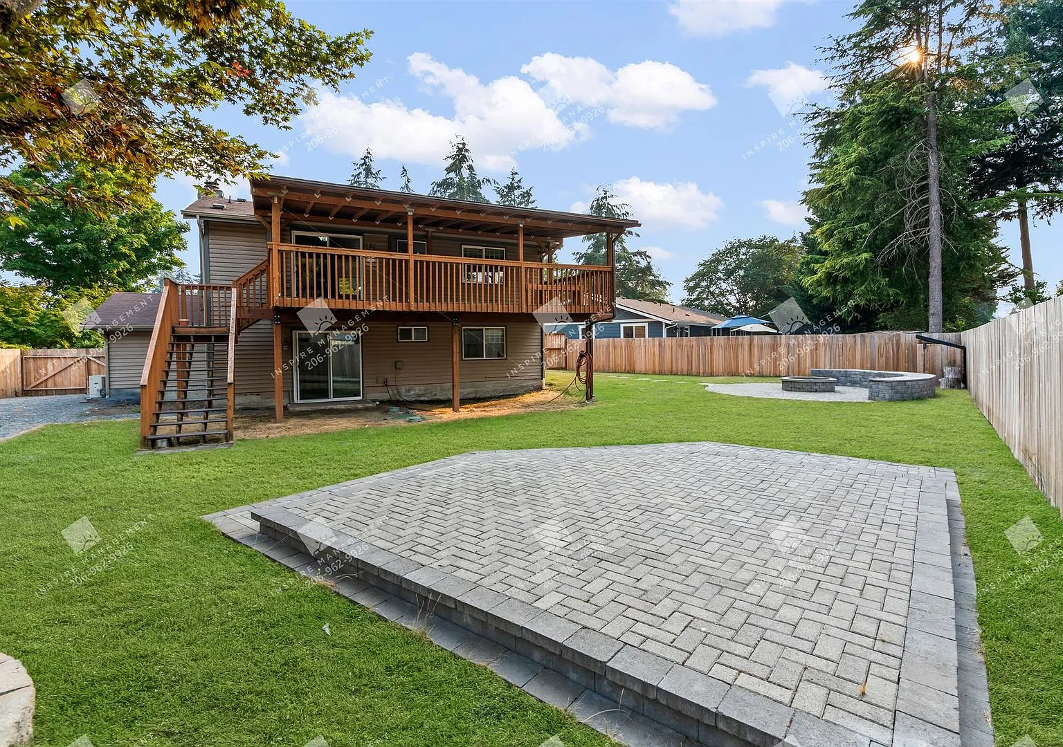 4BR + Finished Heated Garage | Fenced 1/4 Acre | Mins to JBLM — Photo 2