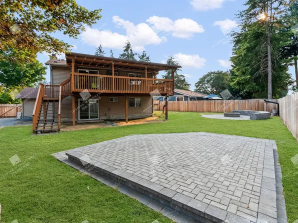 1219 156th Street Ct E, Tacoma, WA 98445