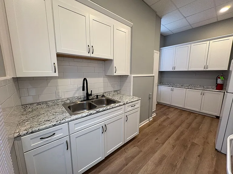 110 Langhorne Ln #1 — Photo 6