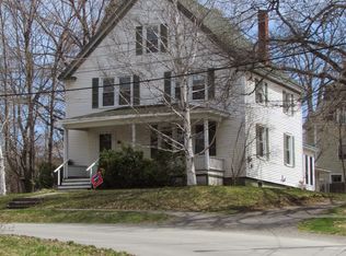 4 Green St, Houlton, ME 04730