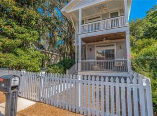 1009 Calhoun St, Beaufort, SC 29902