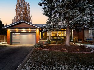 3477 Bridgewood Dr, Mississauga, ON L4X 2P3