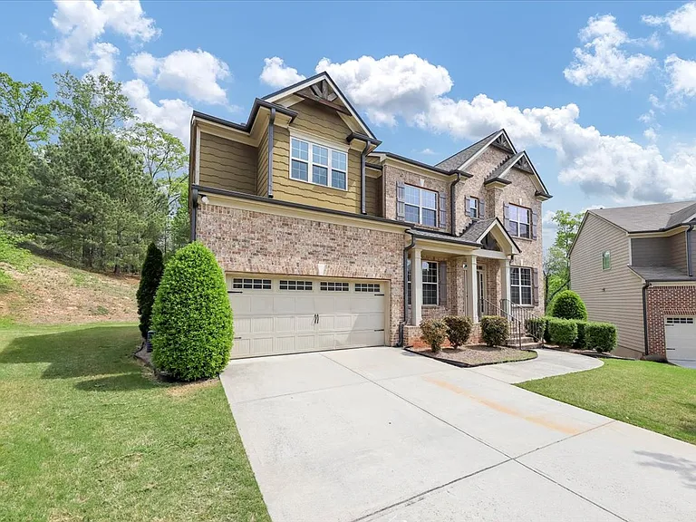 6059 Cove Park Dr — Photo 2
