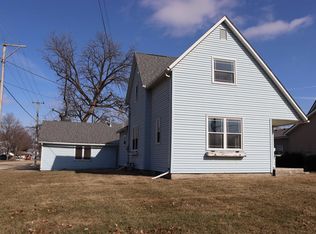 208 W Center St, Mount Morris, IL