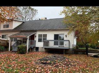 531 Randle St APT C, Edwardsville, IL 62025