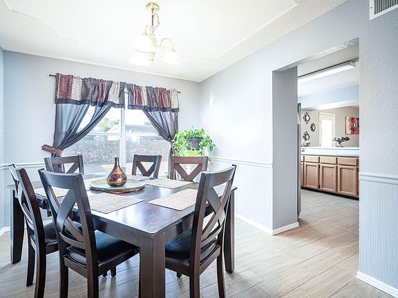 5th image of 12637 Tierra Tigre Ave