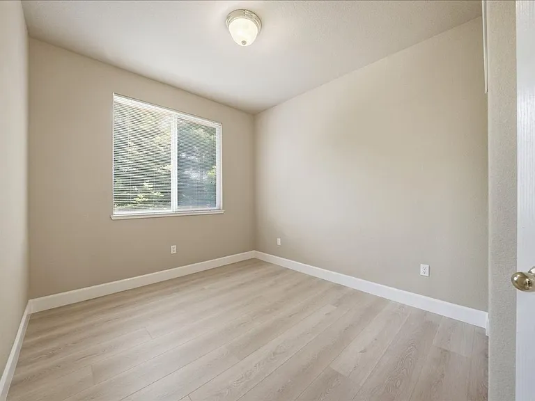 4319 Cadee Ct — Photo 40