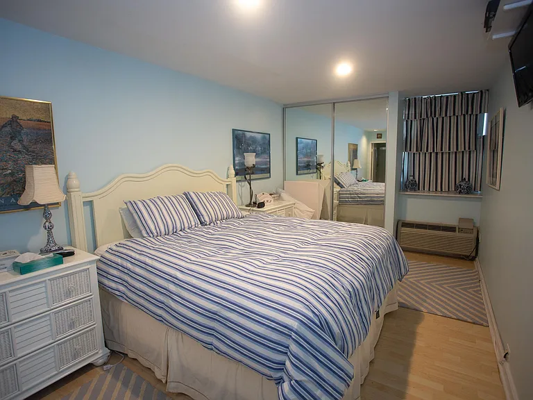 253 Dune Rd — Photo 6