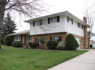 444 Woodmont Rd, Johnstown, PA 15905