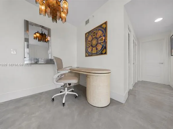 110 Washington Ave APT 2505, Miami Beach, FL 33139