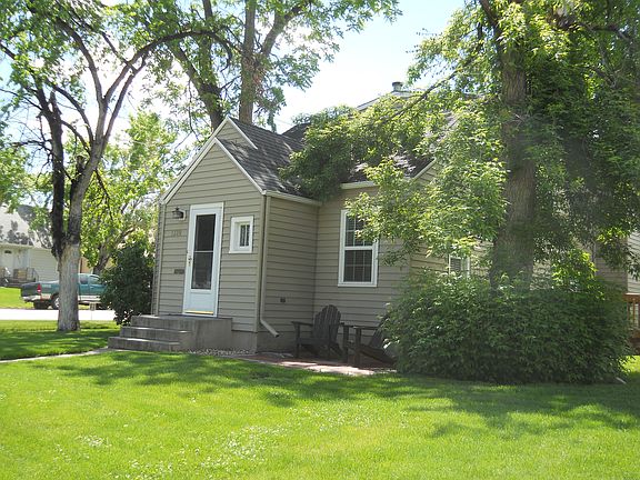 2nd image of 1329 9th St