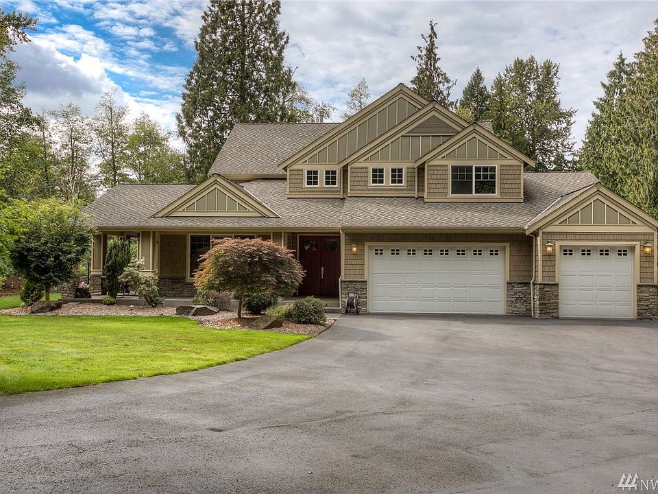 1st image of 302 118th Avenue Ct E