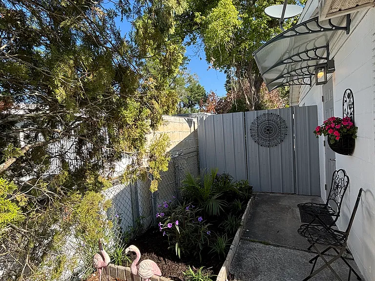 2410 E 148th Ave #B — Photo 24
