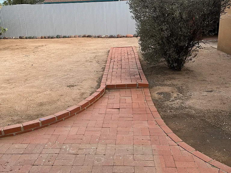 2037 N Santa Rosa Ave #A — Photo 9