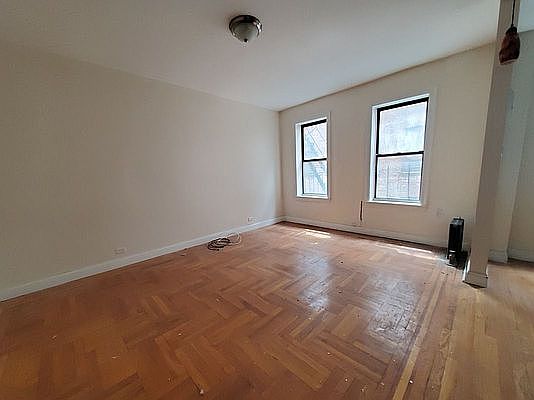 2nd image of 590 W 204th St APT A34