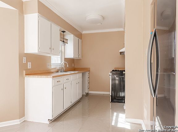 4th image of 5114 Casa Oro St