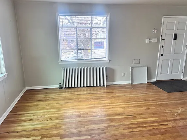 268 N D St — Photo 3