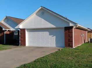 703 Aldridge St, Commerce, TX 75428